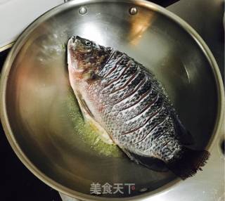 红烧罗非鱼的做法步骤：4