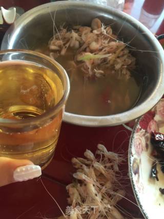 水煮河虾的做法步骤：4