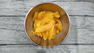 芒果松饼的做法步骤：2
