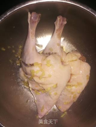 奥尔良烤鸭腿的做法步骤：3