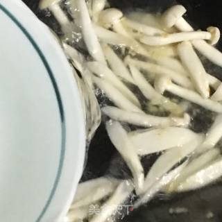 鲜菇猪肝汤的做法步骤：9