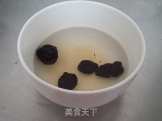 乌梅排骨的做法步骤：2