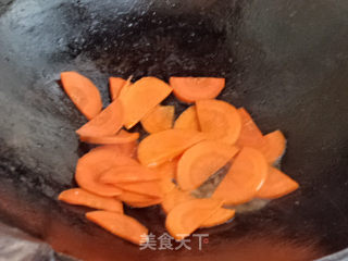 胡萝卜炒西葫芦的做法步骤：5