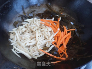 海带杏鲍菇的做法步骤：7