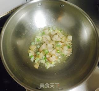 五花肉炒梅豆的做法步骤：5