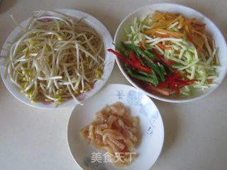 炒三丝的做法步骤：1