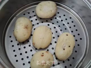 仿真版—土豆豆沙包子的做法步骤：10