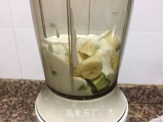 牛油果奶昔的做法步骤：5