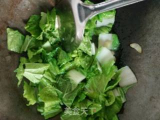 小白菜炖肉丸的做法步骤：2