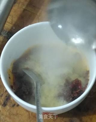 豆瓣鲫鱼的做法步骤：5