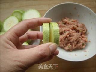 香辣西葫芦夹肉的做法步骤：3