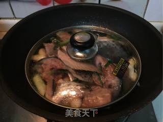 干锅三文鱼头的做法步骤：8