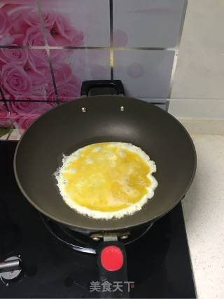 西红柿炒鸡蛋的做法步骤：3