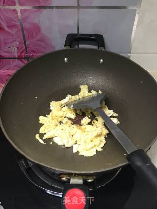西红柿炒鸡蛋的做法步骤：4