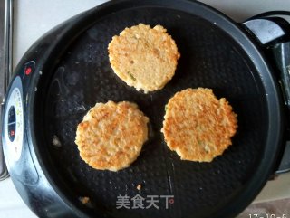 鸡蛋米饭饼的做法步骤：6