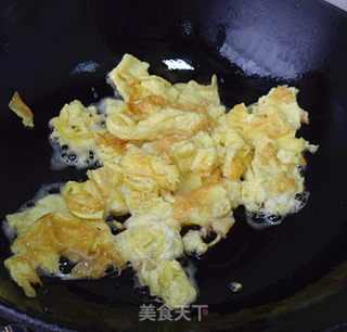 肉片鸡蛋炒青椒的做法步骤：3