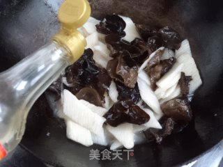 糖醋木耳炒山药的做法步骤：8