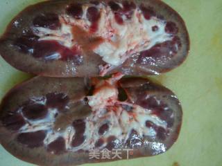 改腰花的做法步骤：2