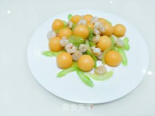哈密瓜炒虾仁的做法步骤：7