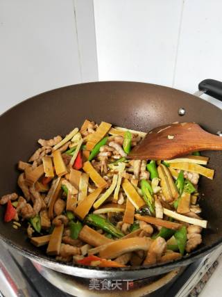 香干肉丝的做法步骤：6