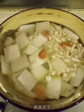 冬瓜海米鲜蘑豆腐汤的做法步骤：6