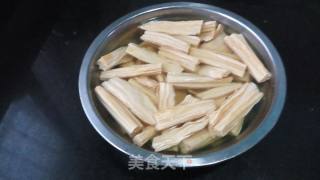 凉拌腐竹的做法步骤：1