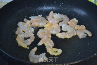 虾仁炒娃娃菜的做法步骤：5
