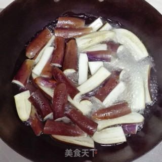 肉片茄子的做法步骤：2