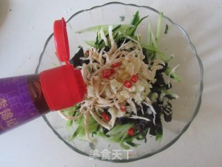 黄瓜木耳拌鸡丝的做法步骤：8