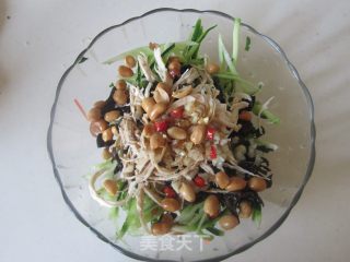 黄瓜木耳拌鸡丝的做法步骤：9