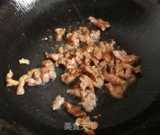 鱼香肉丝的做法步骤：2