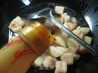 小油豆腐烧土豆的做法步骤：5