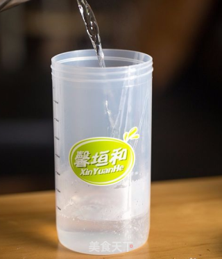 老少皆宜 手工酸奶！的做法步骤：1