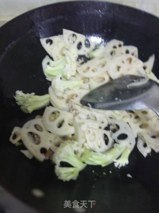 花菜莲藕肉末的做法步骤：3