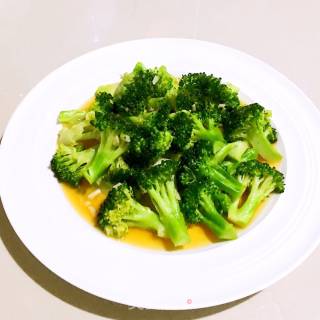 清炒西兰花的做法步骤：10
