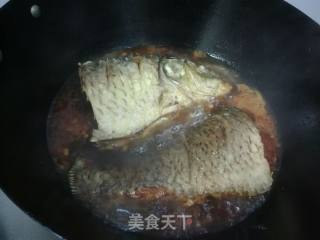 红油豆瓣酱烧鲤鱼的做法步骤：17