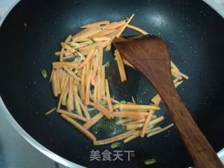 蛋皮菠菜的做法步骤：12