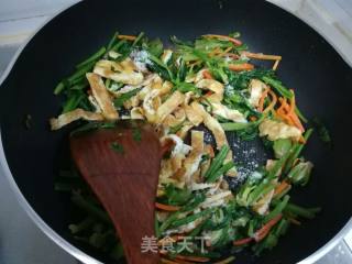 蛋皮菠菜的做法步骤：15