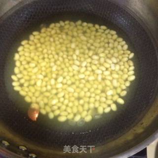 紫薯山楂豆奶的做法步骤：4