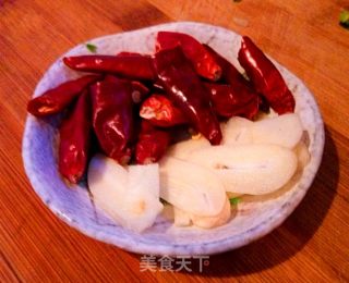 炝炒豌豆尖的做法步骤：2