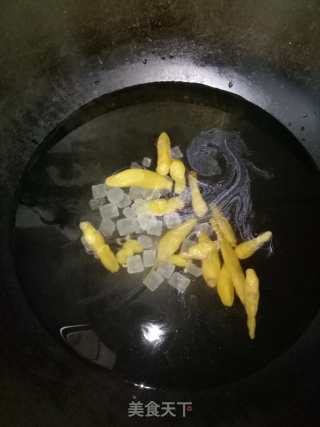 泡椒凤爪的做法步骤：4