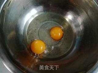 酥香木耳摊鸡蛋的做法步骤：1