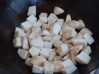 油焖栗子菇的做法步骤：5
