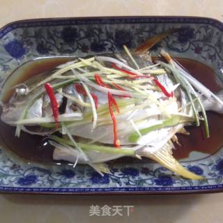 清蒸昌鱼????????的做法步骤：5
