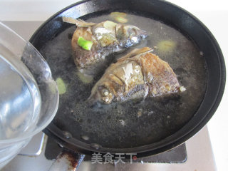 鱼头豆腐煲的做法步骤：6
