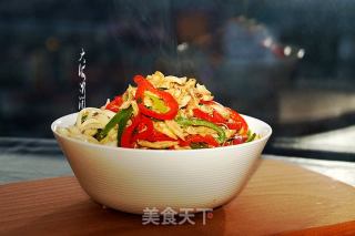 黄咖喱兔肉丝面的做法步骤：9