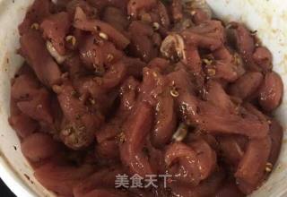 家常小酥肉的做法步骤：2