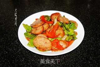 自制红肠炒青椒，好看又好吃的做法步骤：5