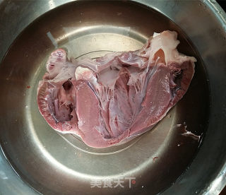 香辣卤猪心的做法步骤：2