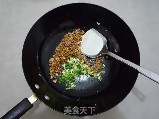 酱焖豆腐煲的做法步骤：8